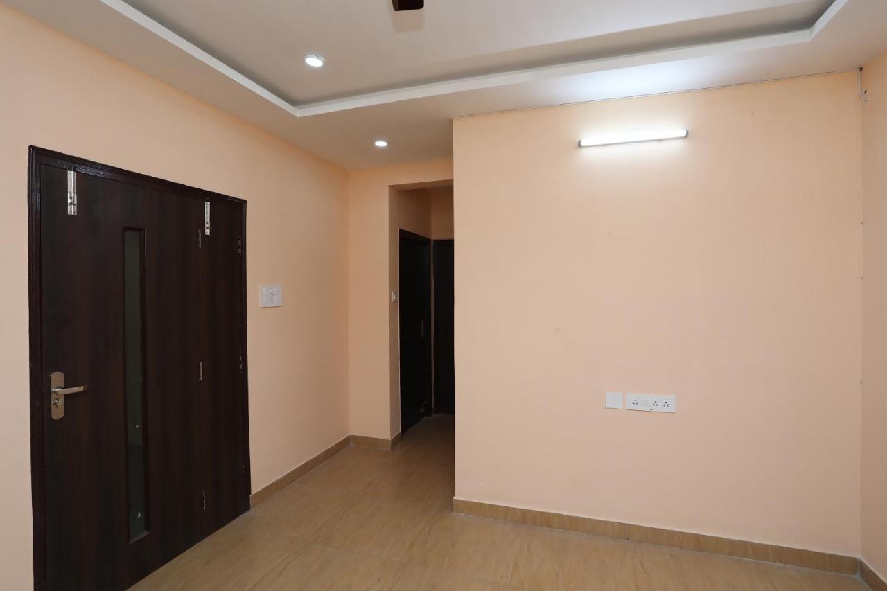 Oyo 17376 Happy Spring Inn Καλκούτα Εξωτερικό φωτογραφία